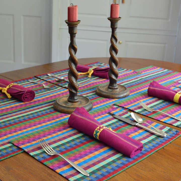 Mayamam Weavers - Wholesale Placemat - Hand Woven Guatemalan Cuadritos Placemats
