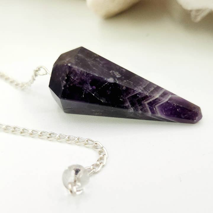 Chevron Amethist Pendel met Zilver Vergulde Ketting voor wholesale door Meraki Gemstones