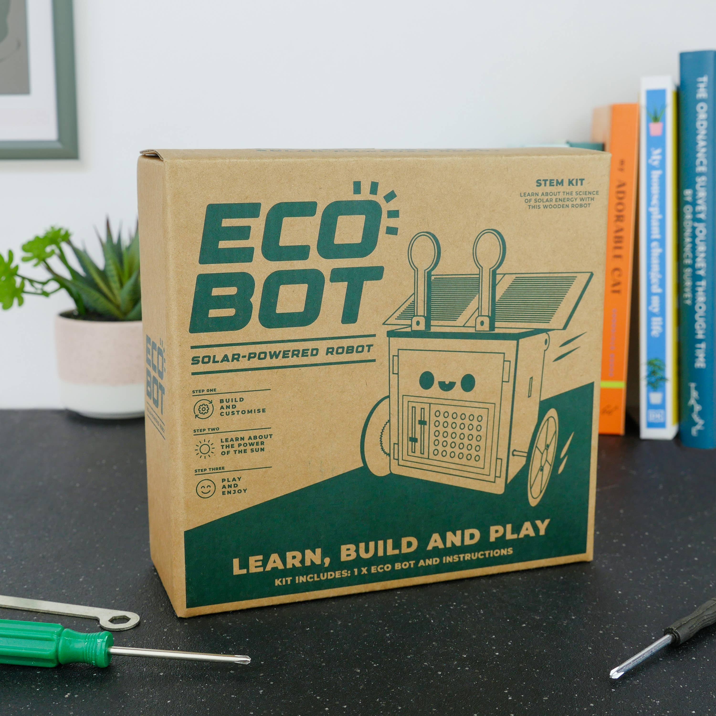 Gift Republic – wholesale DIY craft kit – Eco-Bot - Solar Powered Robot2
