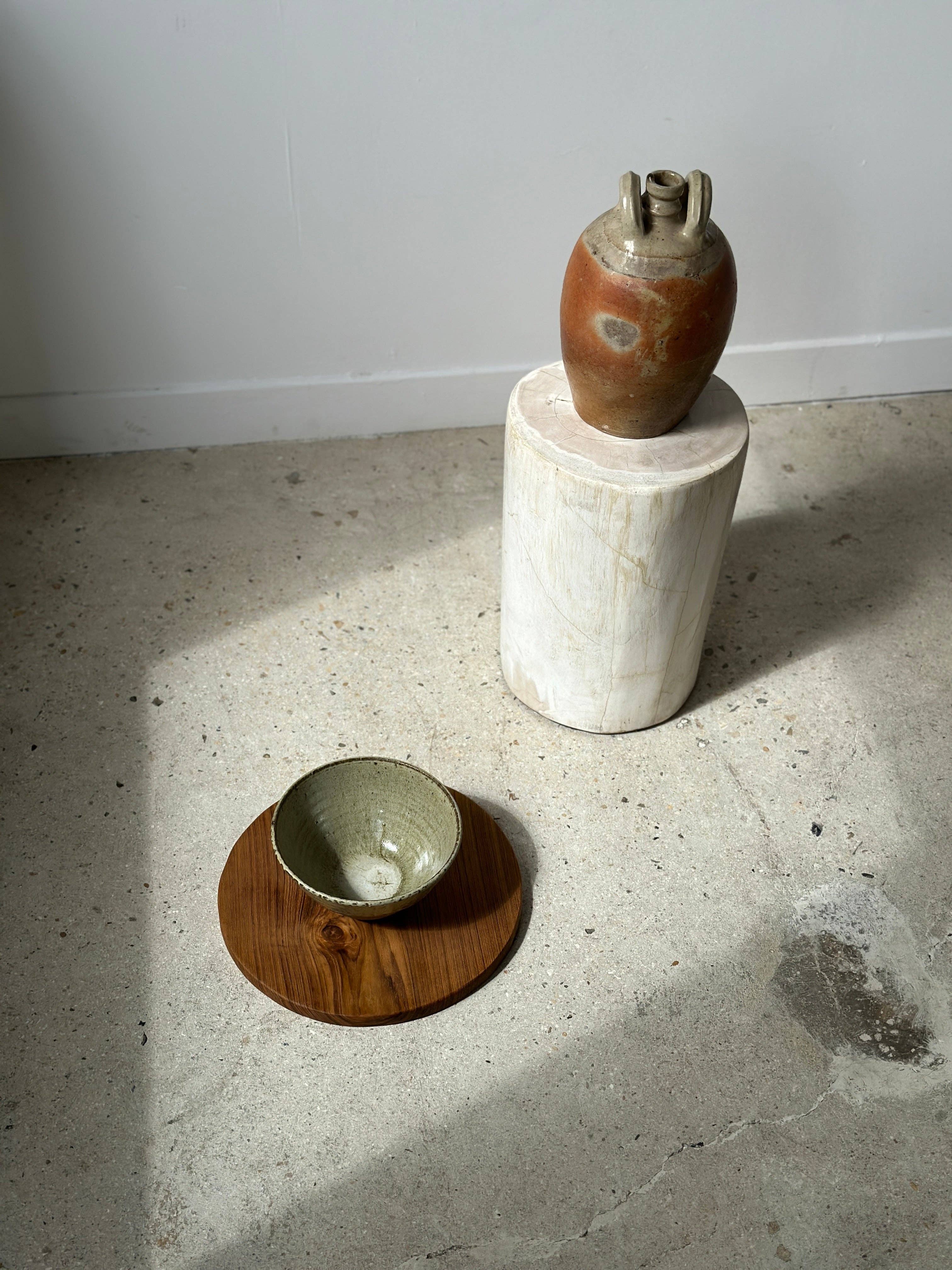 Office Objets – wholesale Skärbräda – Rund skärbräda i urholkad teak D:3062