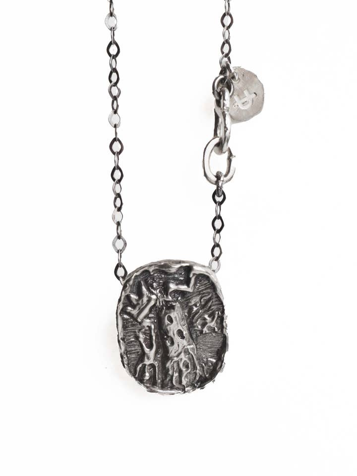 Collar "La Torre" for wholesale by LA FEMME UNCHAINED