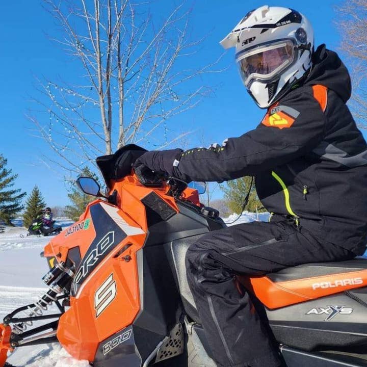 AdventureUs - Wholesale Gloves - Unisex - Bear Parade Original Snow Sleeves Wrist Gaiters3