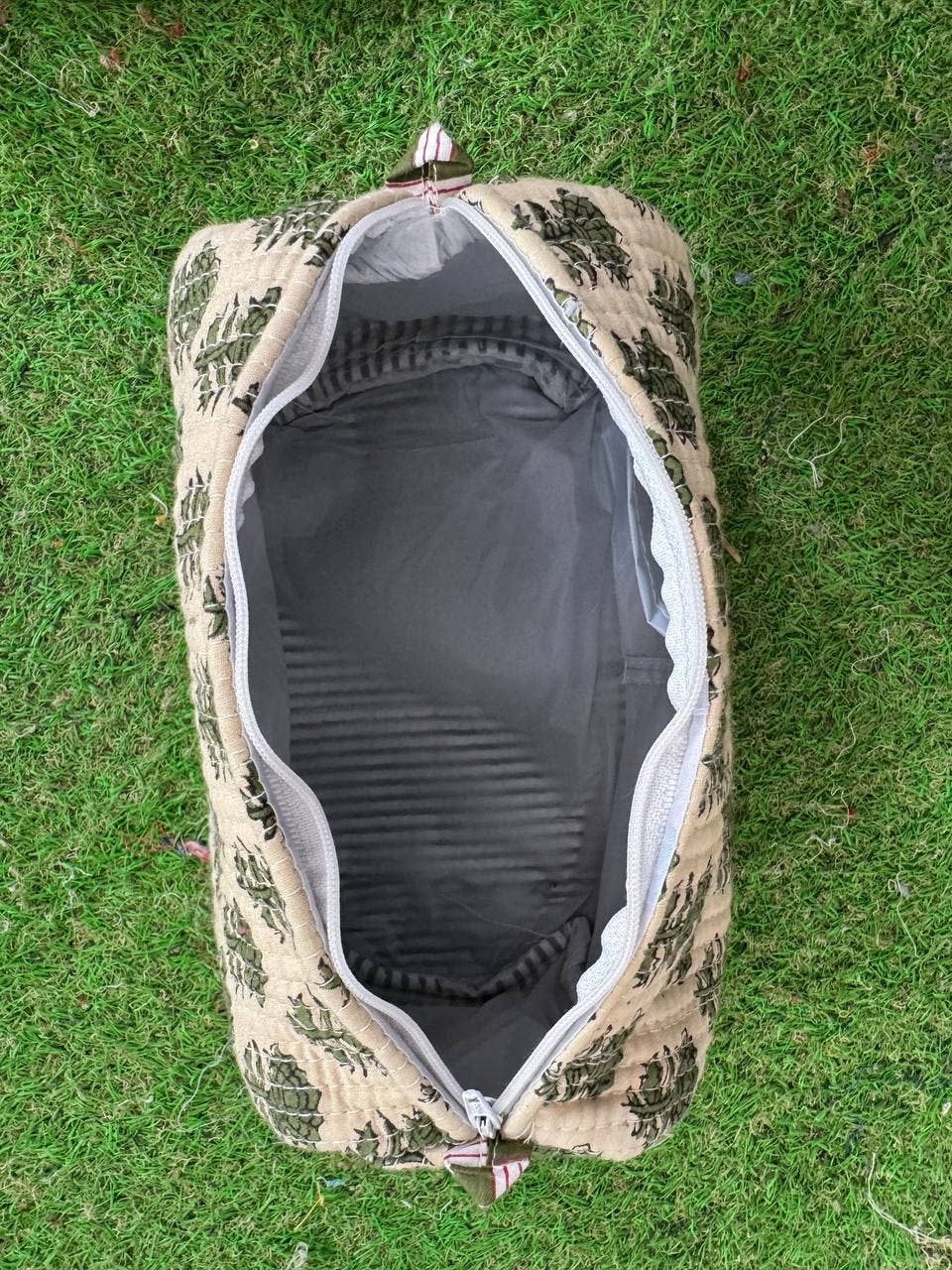 bhavnas boutique - Wholesale Make-up/cosmetic bag - Luxury 3 Piece Makeup Bag Tote Bag Chic Cosmetic Bags 5