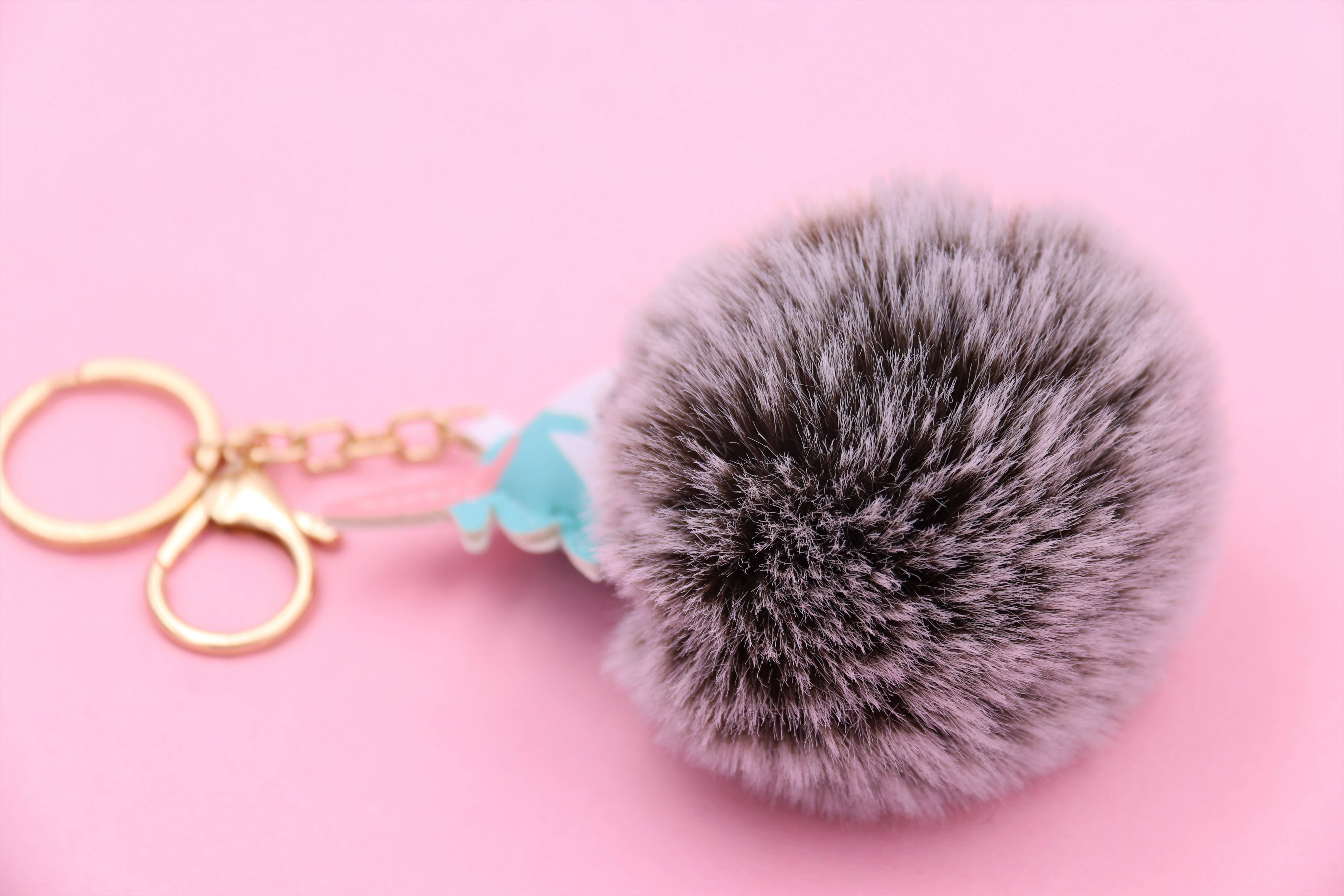 Real Sic - Wholesale Keychain - Unisex - Cute Animal Faux Fur Fluffy Fuzzy Pom Pom Keychain - Unicorn18