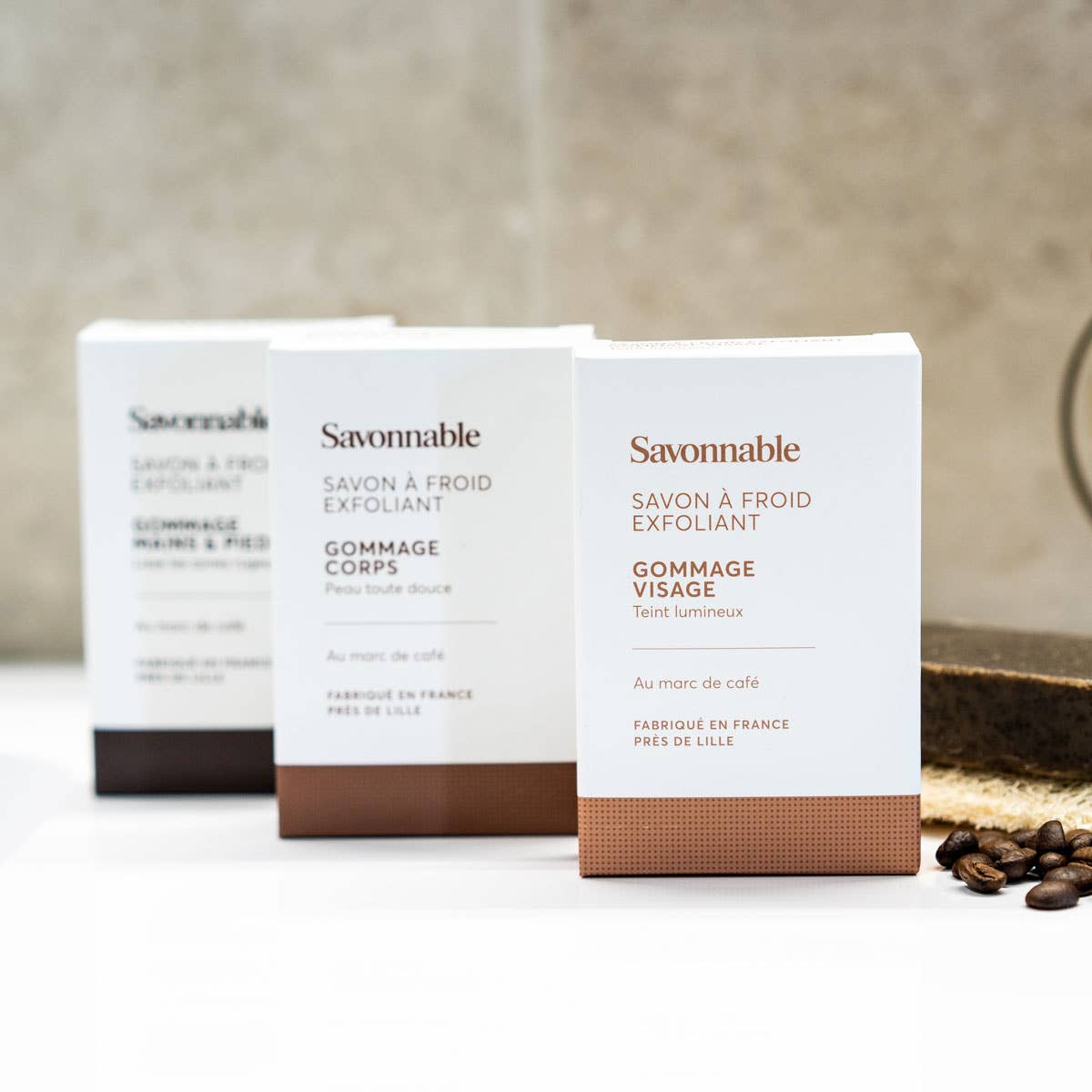 Savonnable - Wholesale Bar Soap - Hand & Foot Scrub Soap > Smoothes rough areas2