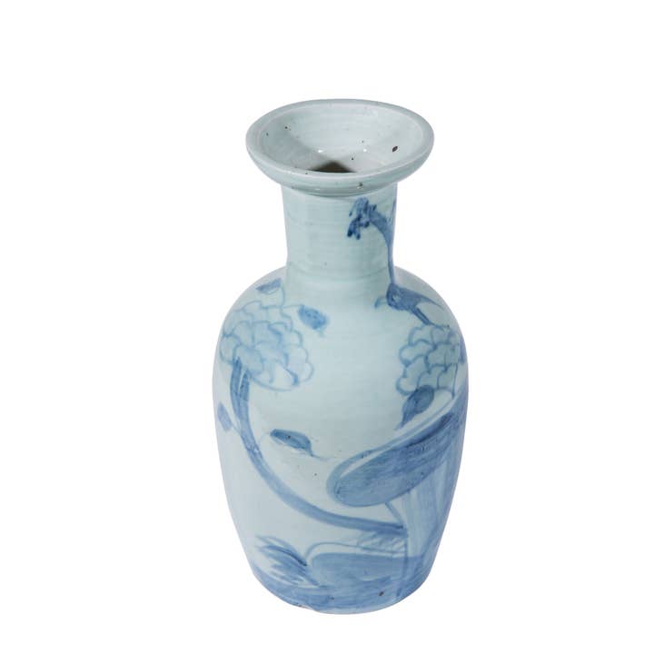 Legend Accents - Vente Vases - Vase bleu clair à motif d'oiseau avec nénuphars1