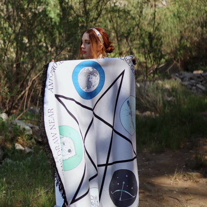 Lady Moon Co.® - Wholesale Tapestry/Textile - The Traveling Spell Space: Artemis