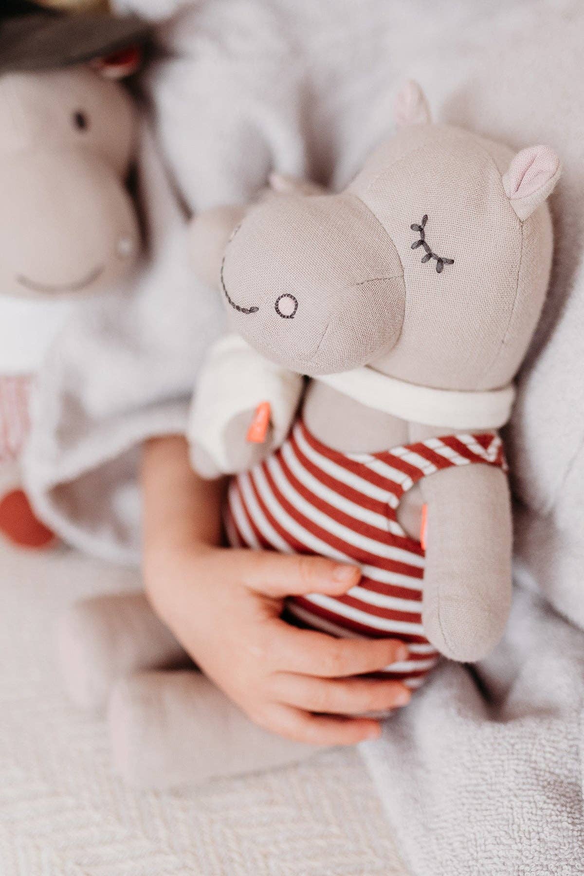 Kikadu – Engroshandel Dukke - Børn – Dukke Flodhest2