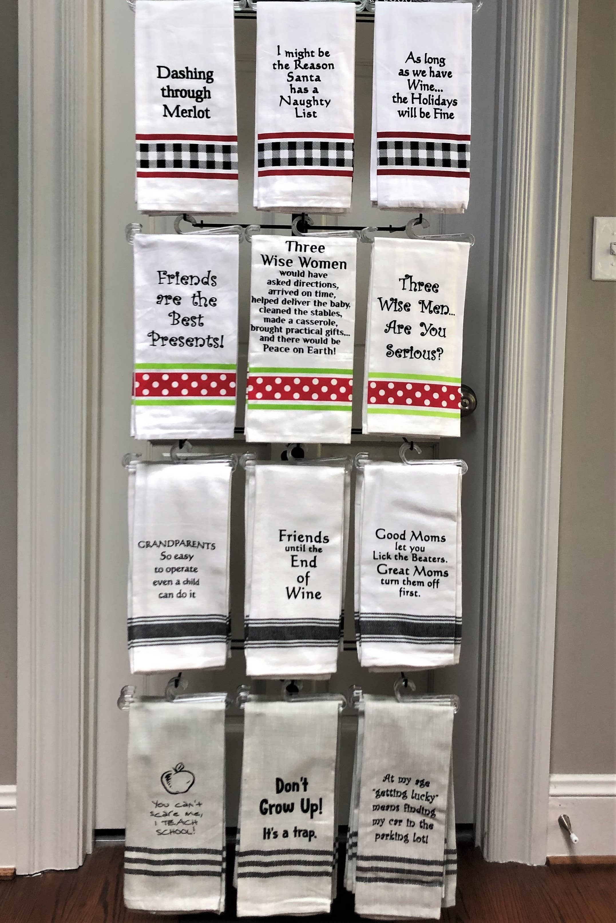 Wild Hare Designs - Wholesale Retailer Display Stand/Case - Spinner Fixture 1