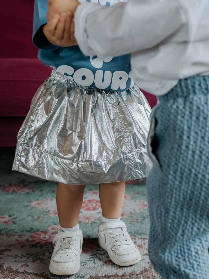 Dondertje - Wholesale Skirt - Kids - Silver nylon skirt.5