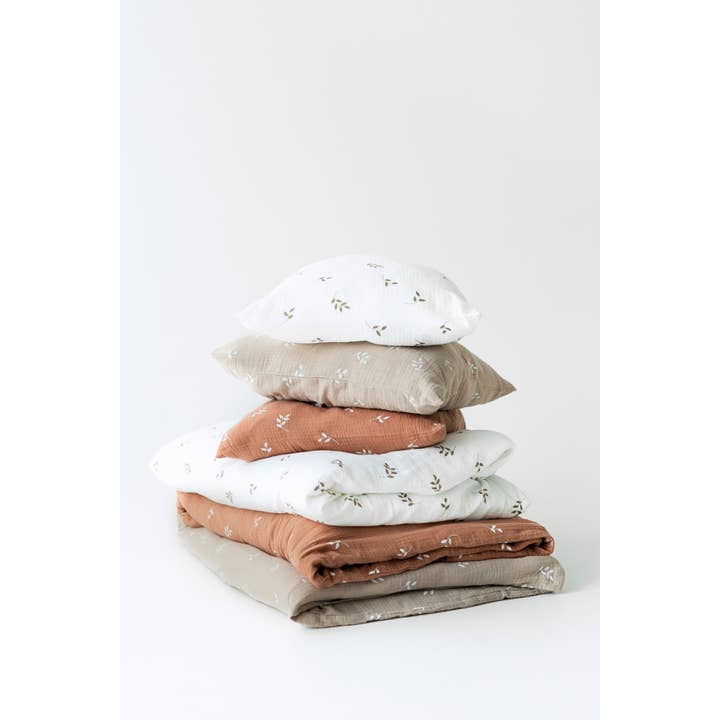 TISU baby duvet cover & pillowcase, Beige Leaves for wholesale by TISU