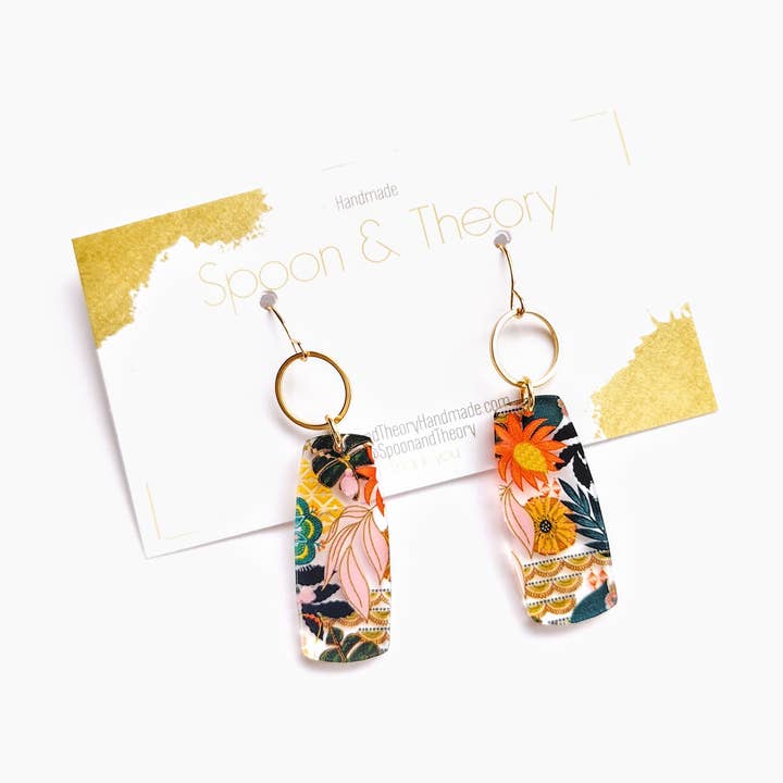 Boucles d'oreilles florales de Genève pour la vente par Spoon & Theory Handmade