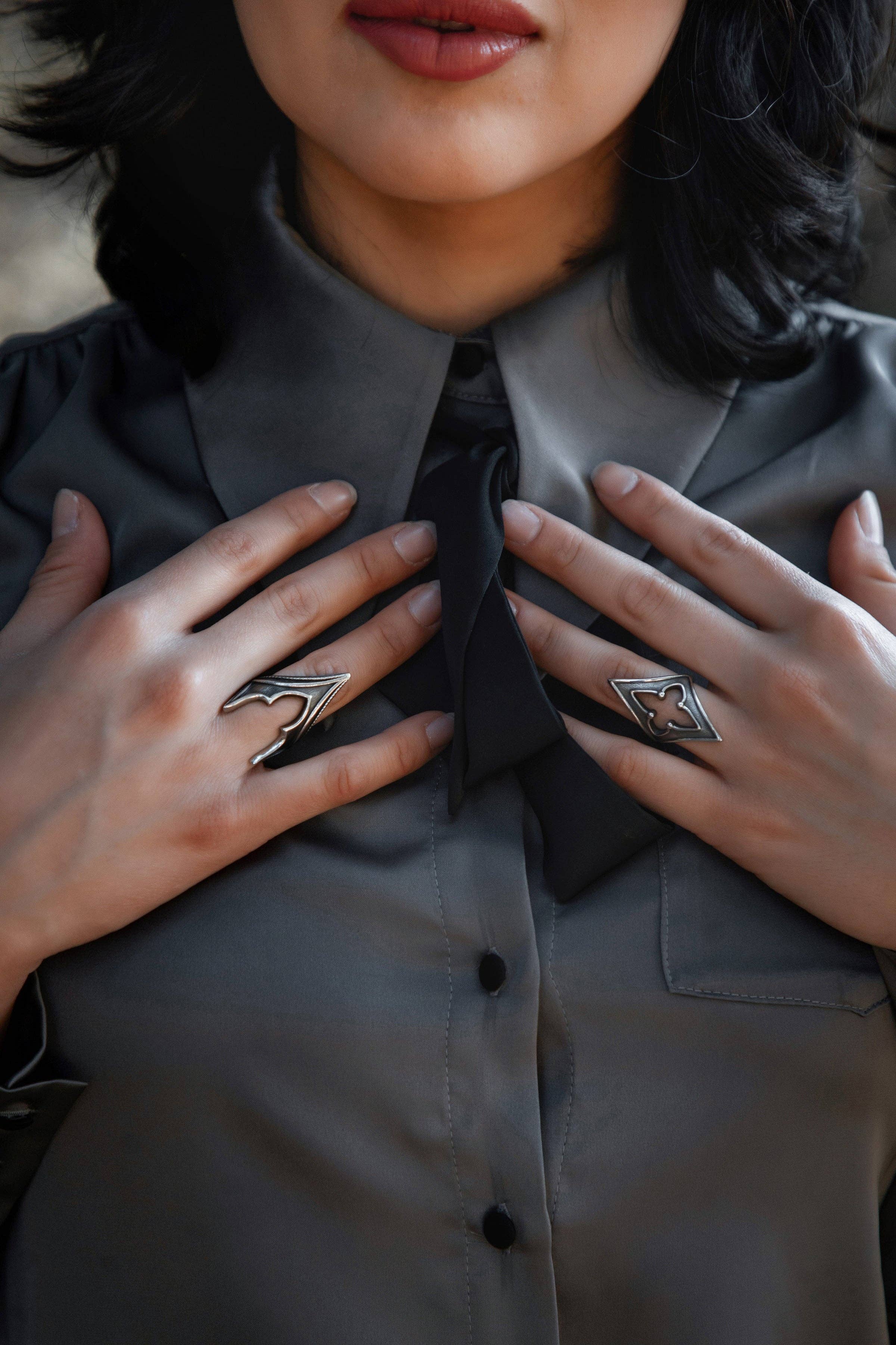 Lively Ghosts – wholesale Cocktail/statement ring – Stonecarver Ring19