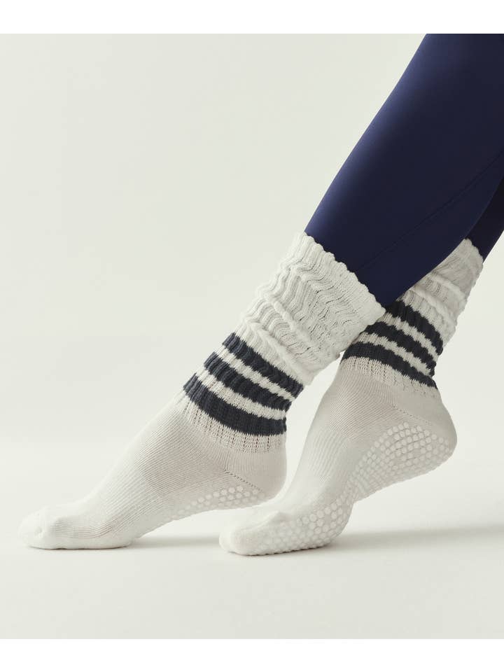 MoveActive – wholesale Socks – Women's – Scrunch Non Slip Grip Socks - French Navy Stripe High