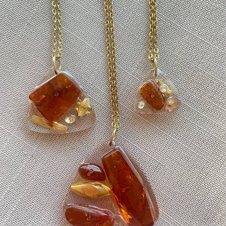 Baltic Amber Bundle 2 for wholesale by Retro Ruby Jewels