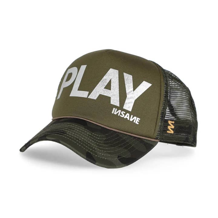 GORRA PLAY TRUCKER CAMO & SILVER para venta al por mayor de INSANE
