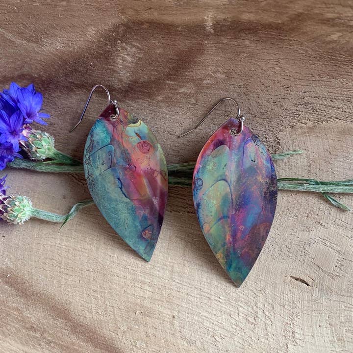 Botanisk stort blad brand malet kobber øreringe for engroshandel hos Positive Shine Jewelry