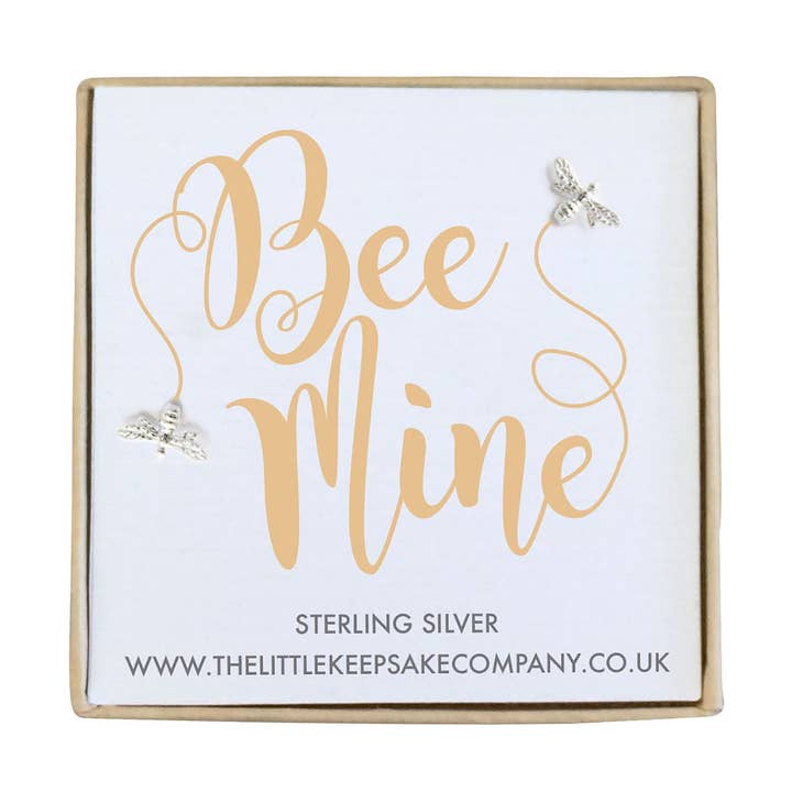 Ohrringe mit Zitat aus Sterlingsilber — Bee Mine für den Großhandel von The Little Keepsake Company