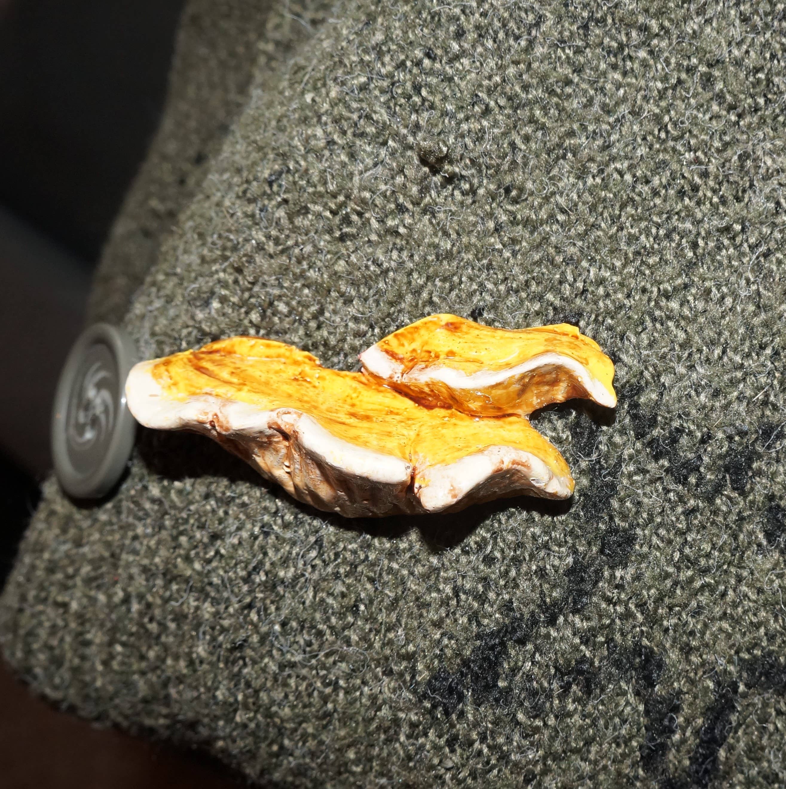 Goblin Grimm Gifts - Wholesale Lapel Pin/Button - Hand sculpted Shelf Mushroom Pins10