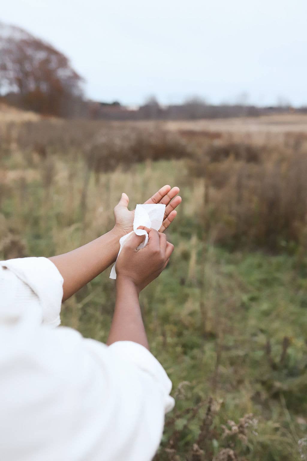 Herban Essentials - Wholesale Face & Body Wipes - Lemon Towelettes - 20 Individual Essential Oil Wipes3