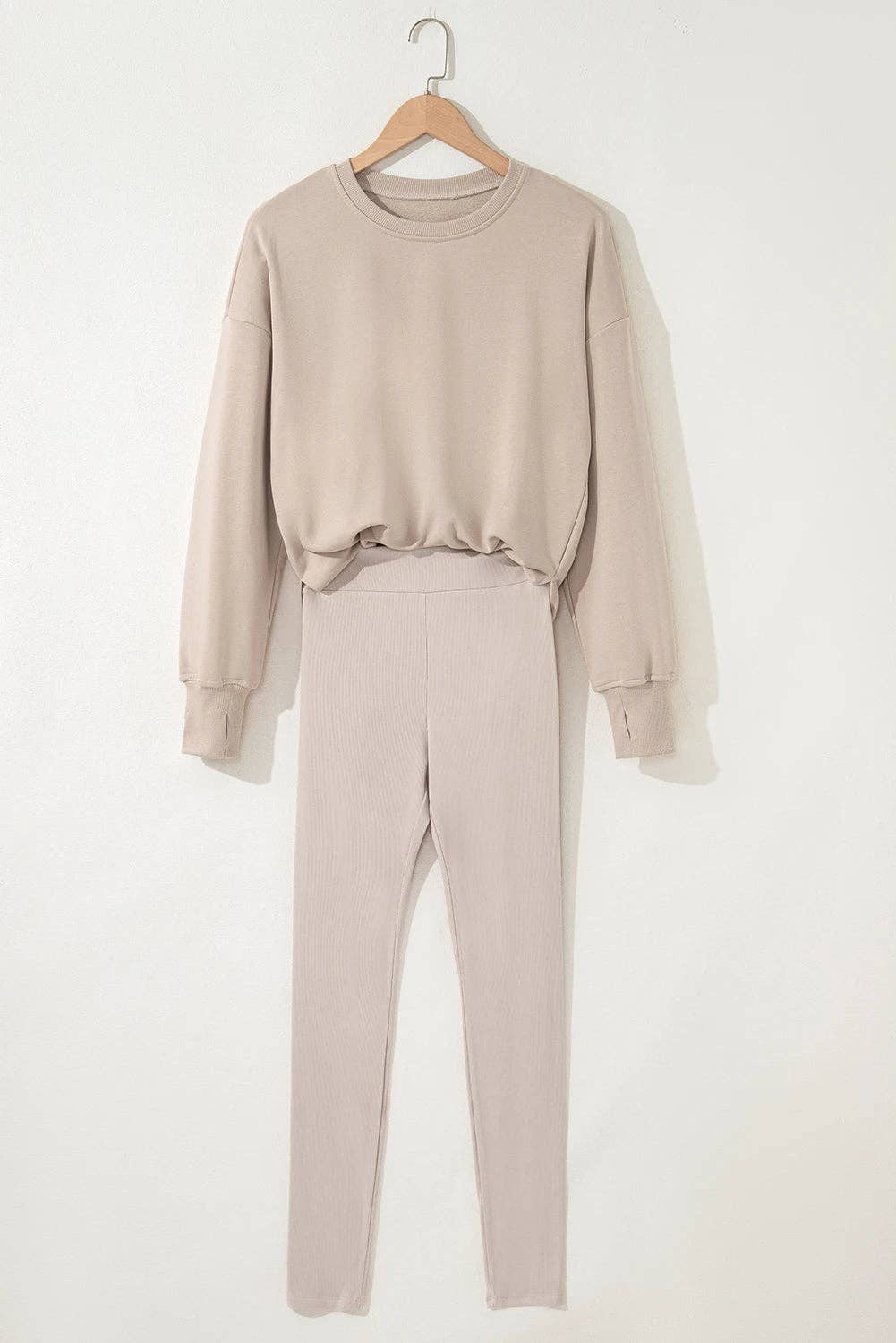 Suhkasana - Vente Ensemble de vêtements d'intérieur – femme - Ensemble de sweat-shirt fendu oversize uni avec leggings côtelés13