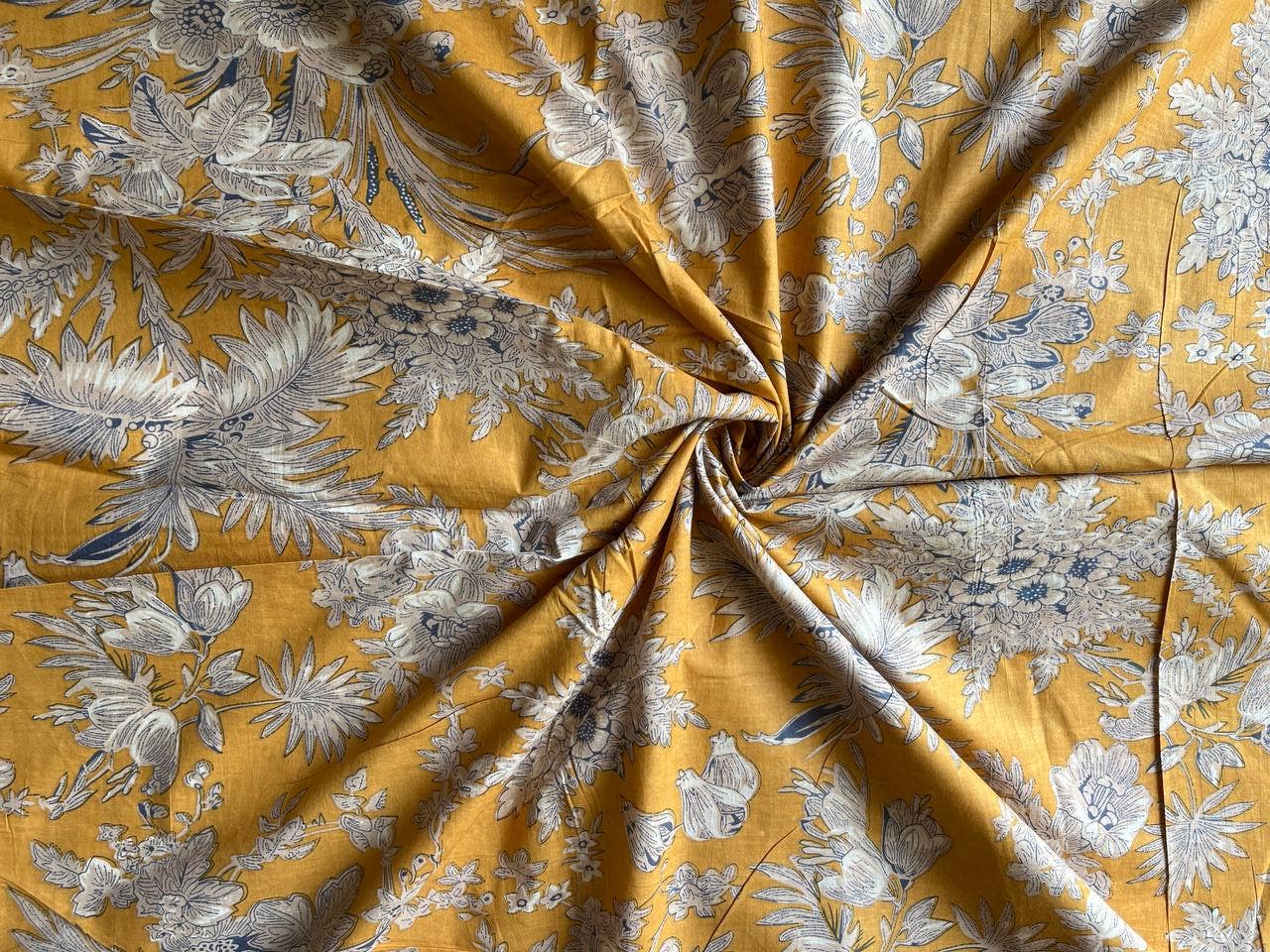 Bhawana Handicrafts – wholesale Fabric – Assorted Floral Print Indian Cotton Fabric By The Yard Women0