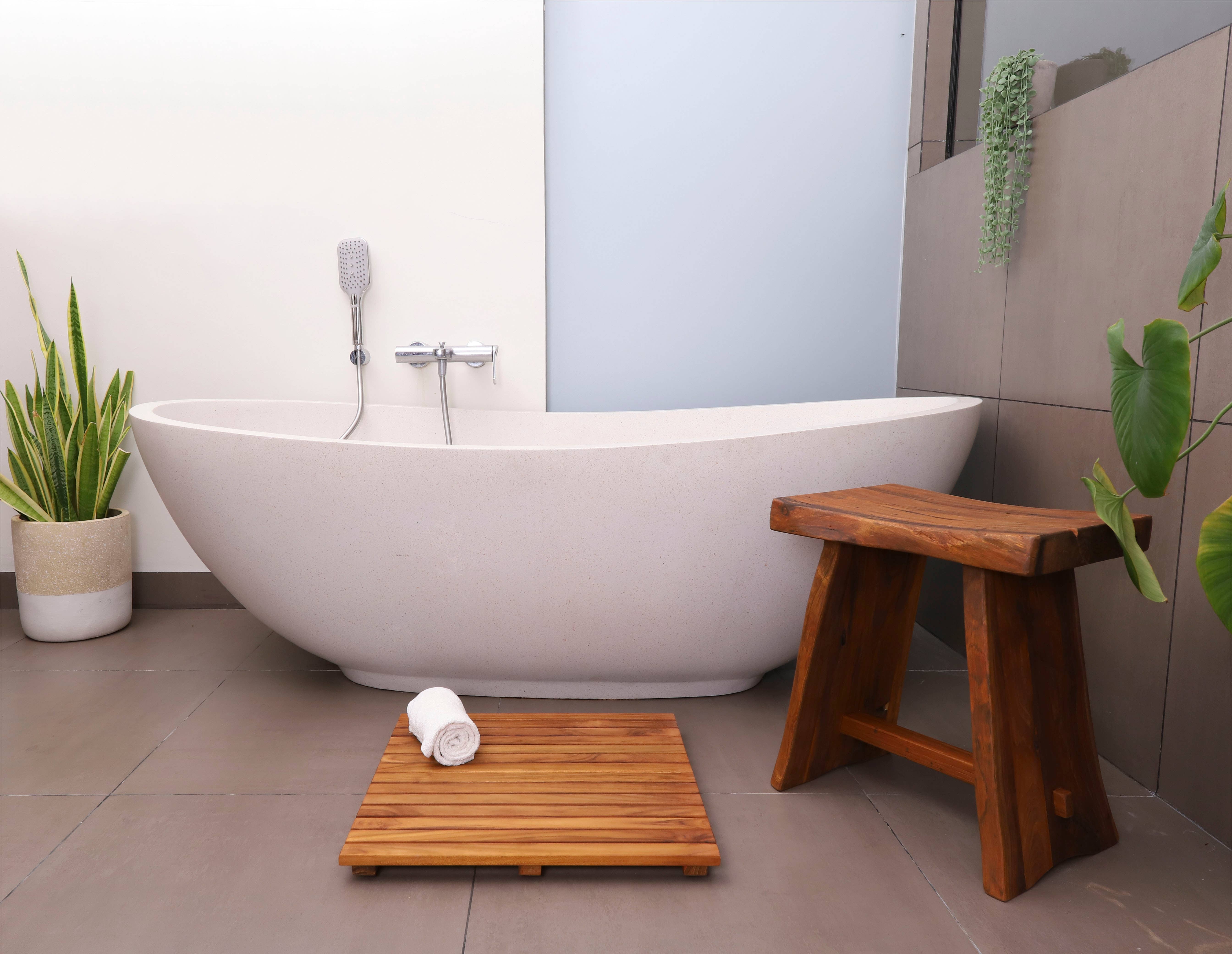 Nordic Teak - Vente Tabouret - Tabouret en teck de style nordique avec assise incurvée6