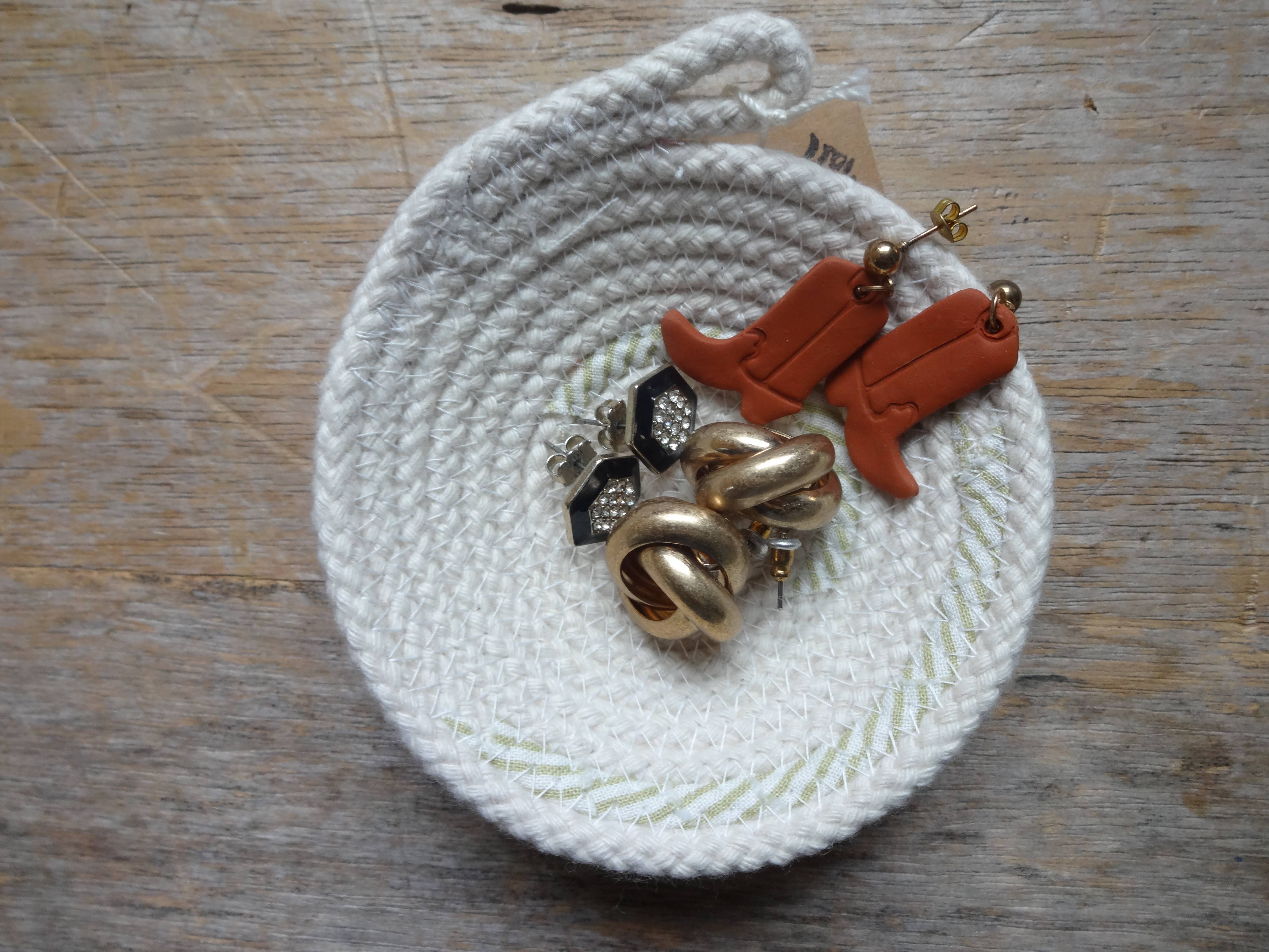 The Foxes Tail - Wholesale Decorative Plate/Dish/Bowl - Fabric Wrapped Cotton Rope Bowl: Small5