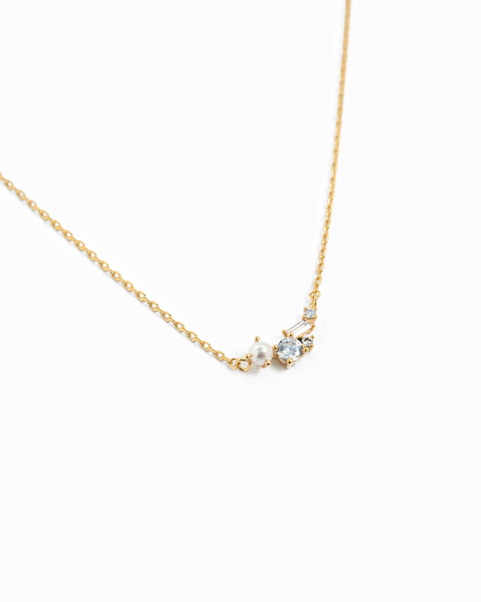 Sessori - Wholesale Pendant/Charm Necklace - Pearl CZ Baguette Pendant Necklace2