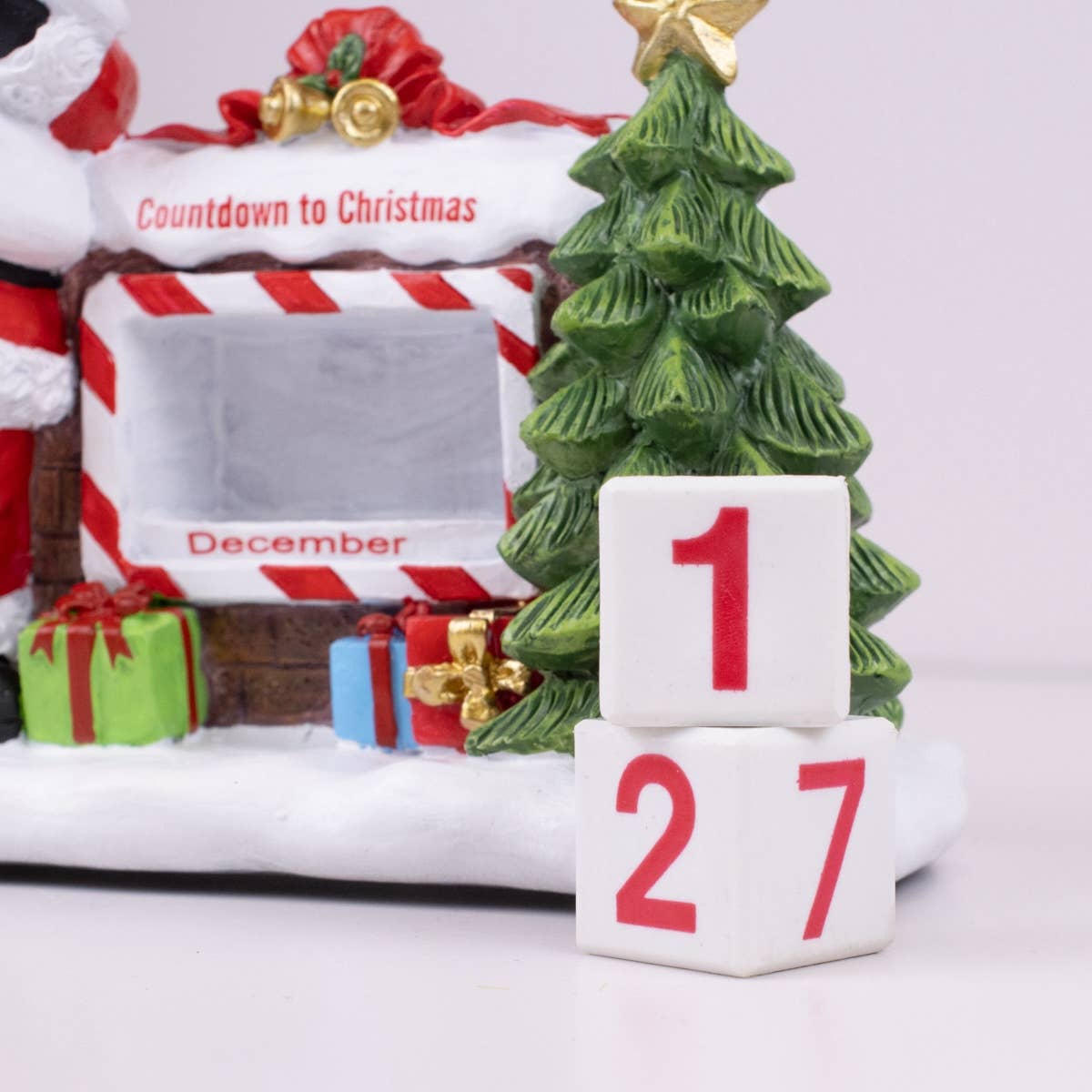The Royal Standard - Wholesale Christmas Decoration - Santa's Countdown to Christmas   Multi   7x6x31