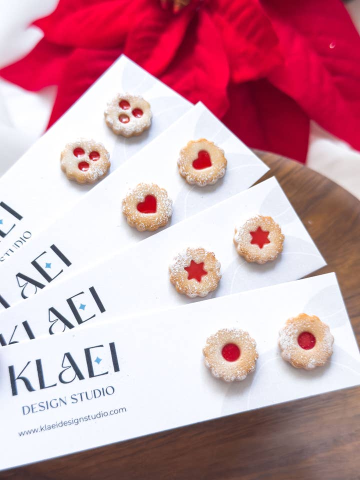 Kolonne A ✦ Linzer Augen Kiks Ørestikker for engroshandel hos KLAEI DESIGN STUDIO