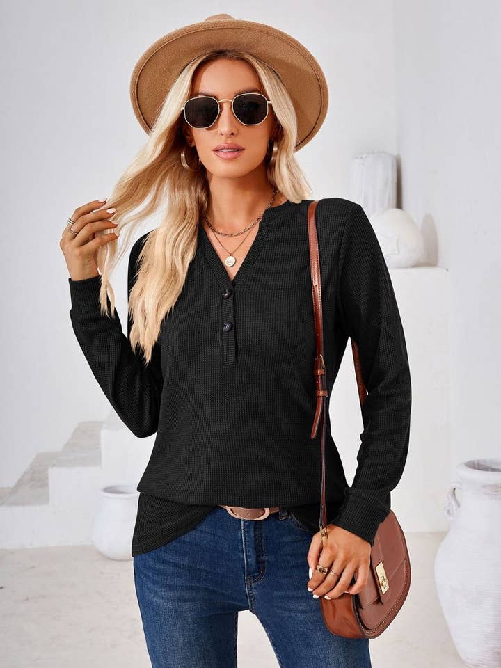 NINEXIS - Wholesale Blouse - Women's - CWTBLL01312_V NECK BUTTON SOLID LONG SLEEVE LOOSE TEE15
