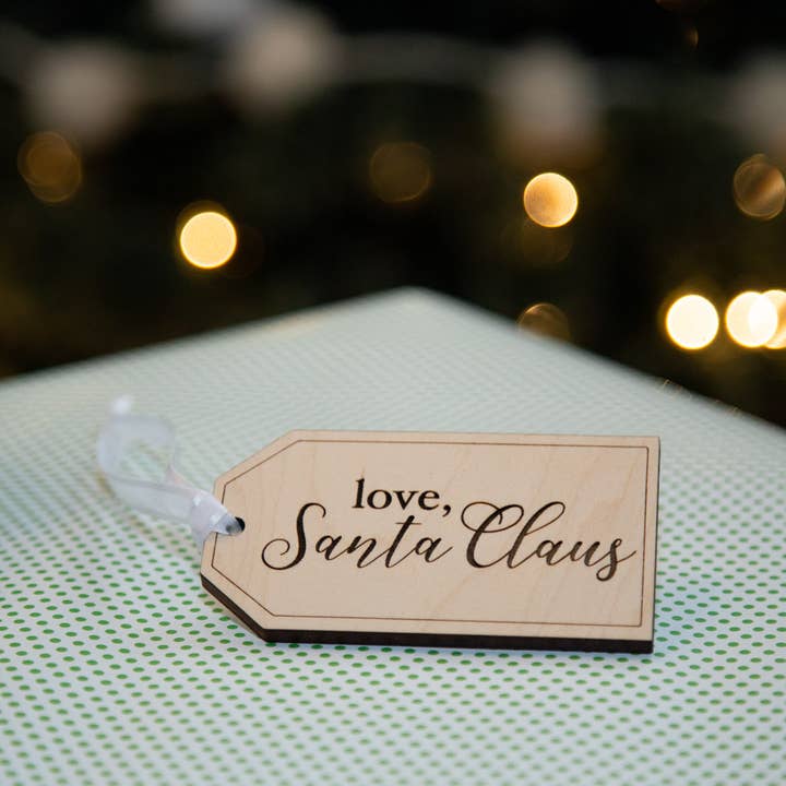 Amour, Santa Claus Tag pour la vente par Two Little Pines