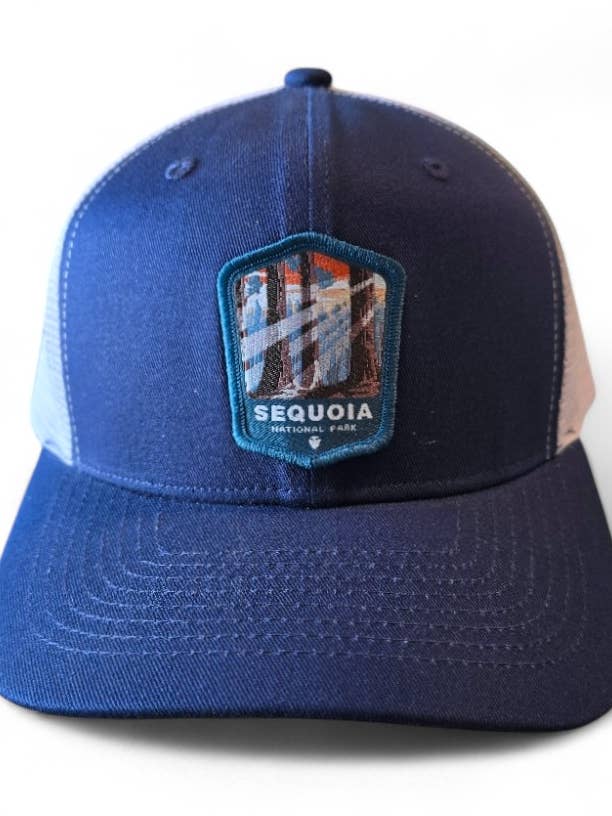 Sequoia National Park Schild Patch Trucker Pet voor wholesale door PNW Apparel
