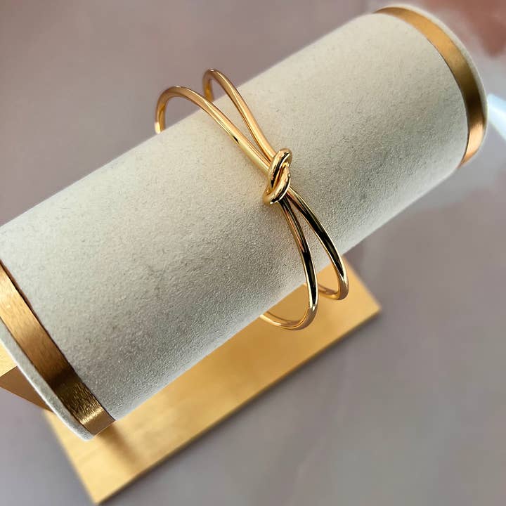 Knot Cuff Bracelet 18k Gold Plated Brass Everyday Effortless for wholesale by Gold Lunar