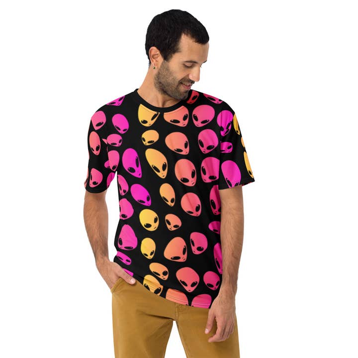 T-shirt unisexe ombré Alien à la fraise et au citron pour la vente par BigTexFunkadelic