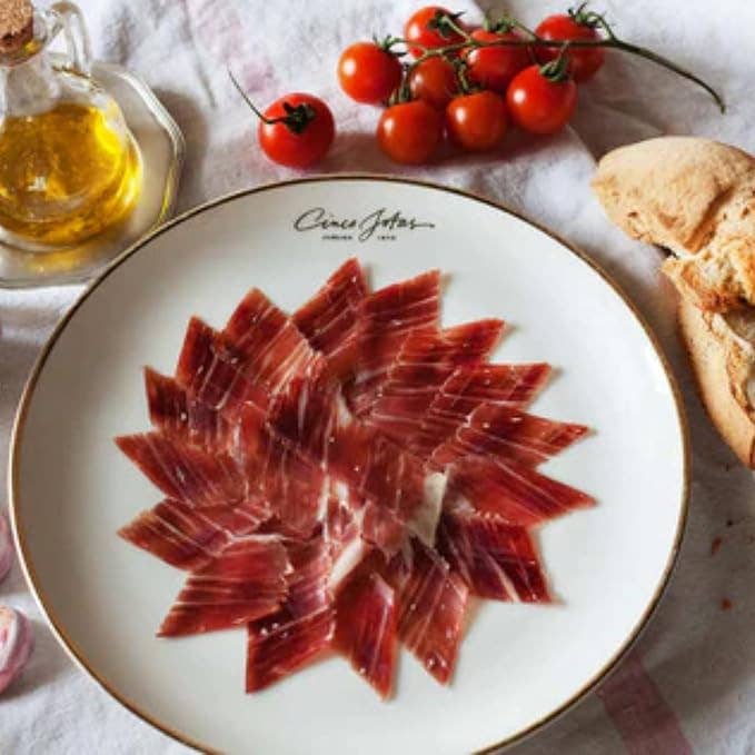 LE GOURMET CENTRAL - Wholesale Ham - Cinco Jotas Acorn-fed 100% Iberico Ham // ASK FOR PRICE //