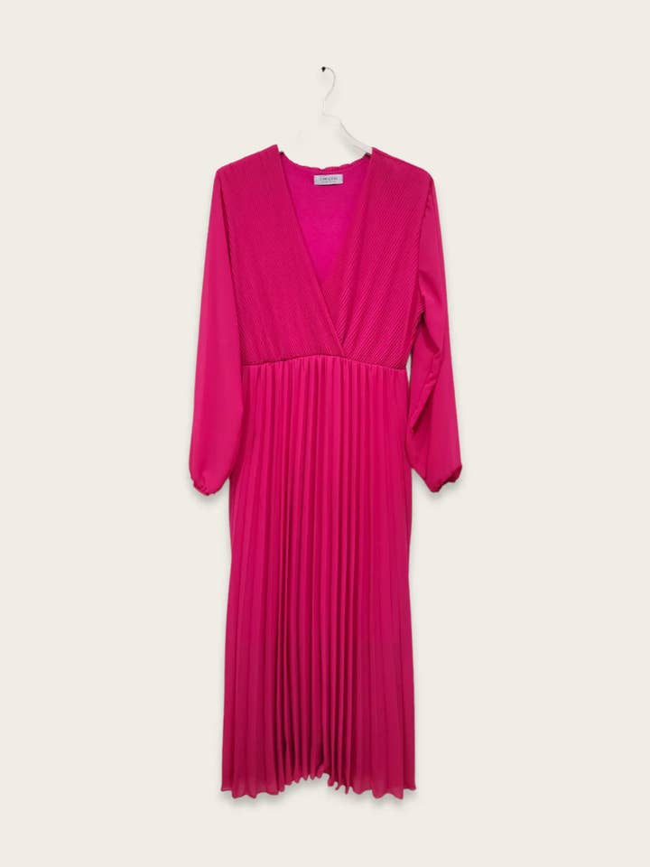 C'MELODIE - Wholesale Dress - Women's - Elegant Long-Sleeve Pleated Dresses in Plus Size10