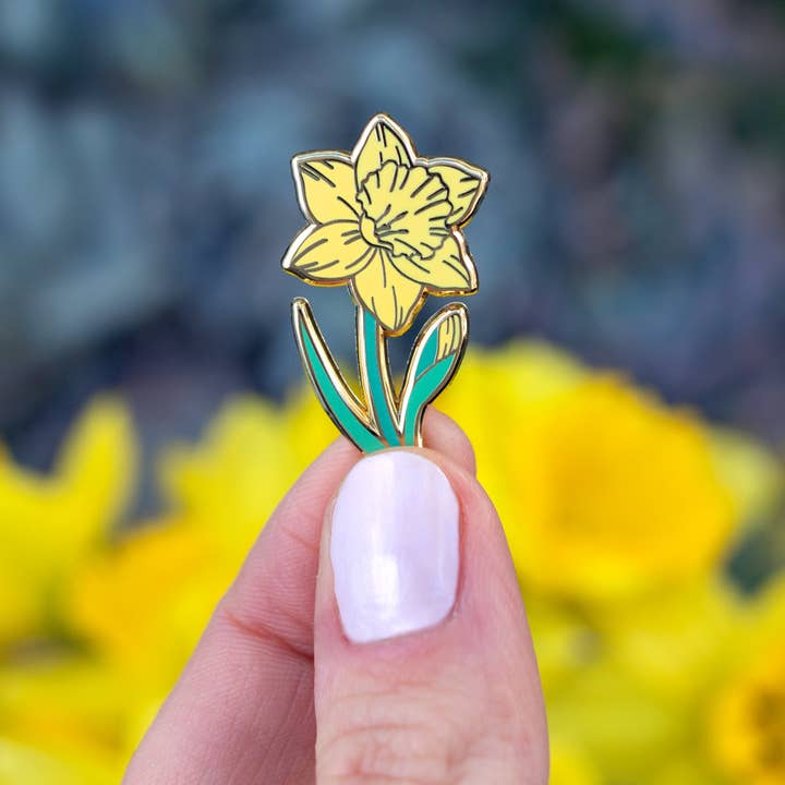 Botanical Bright - Wholesale Lapel pin/button - Daffodil Enamel Pin1