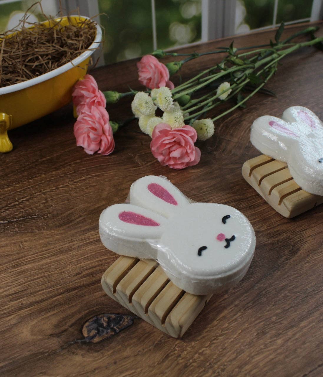 Wicked Bubbles LLC - Wholesale Bath Bomb/Fizz - Bunny Bath bomb - 5.5 oz - Fairy Dust Scent3