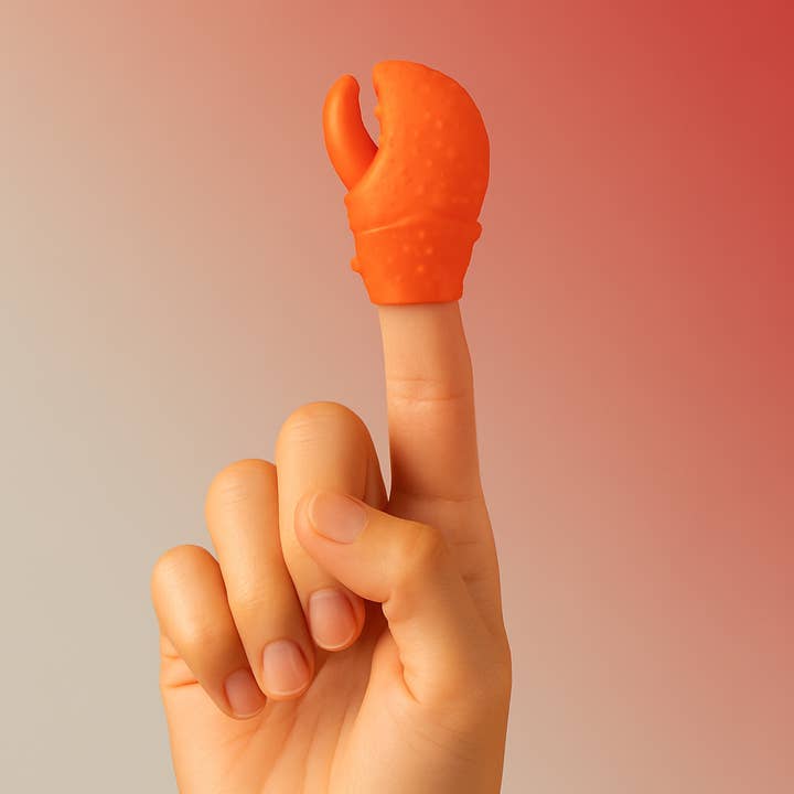 NPW - Wholesale Gag Gift/Novelty Gift - Tiny Lobster Claws1
