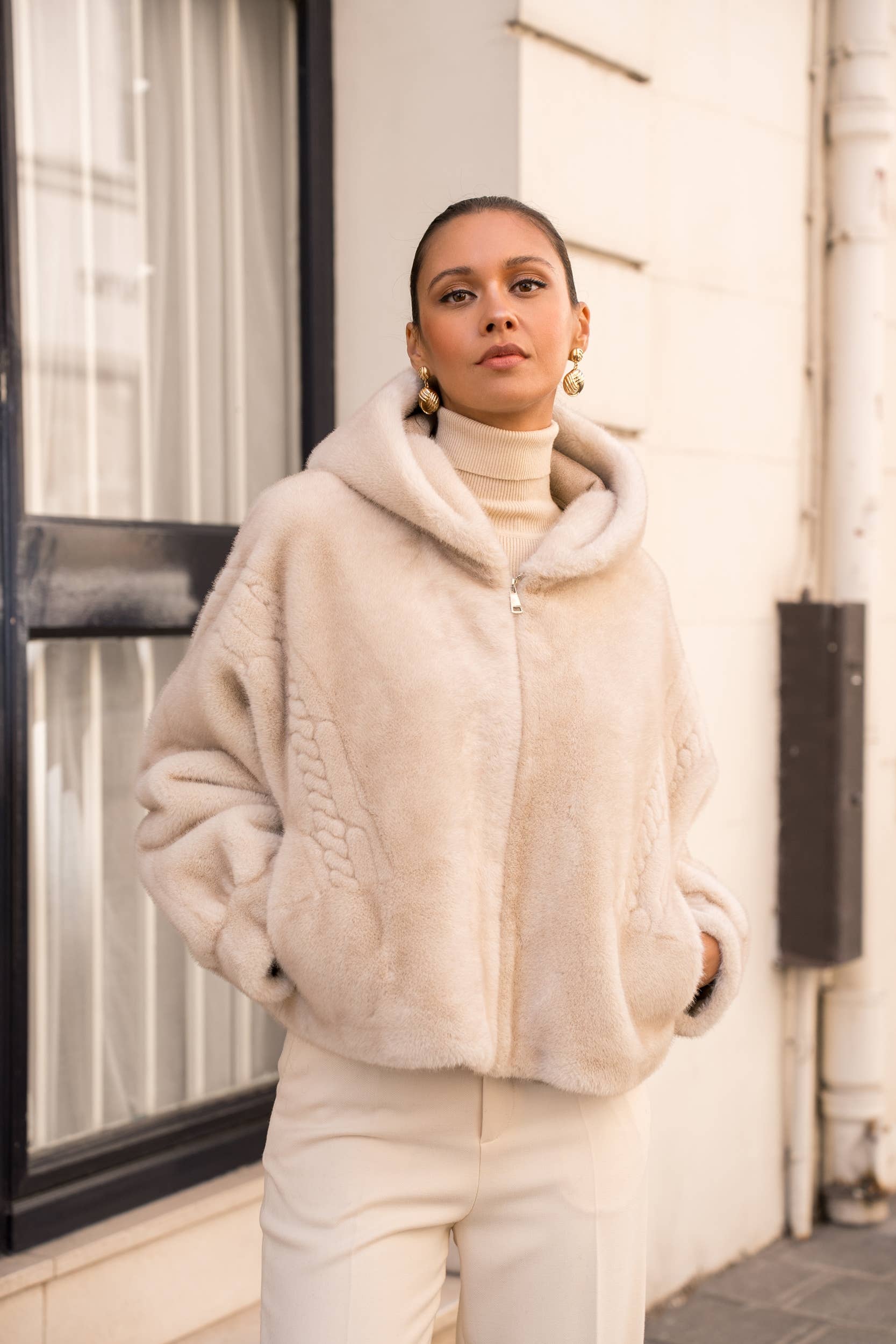 Attentif Paris - Wholesale Fur/Faux Fur Coat - Women's - Short coat with hood in faux fur with braided details1