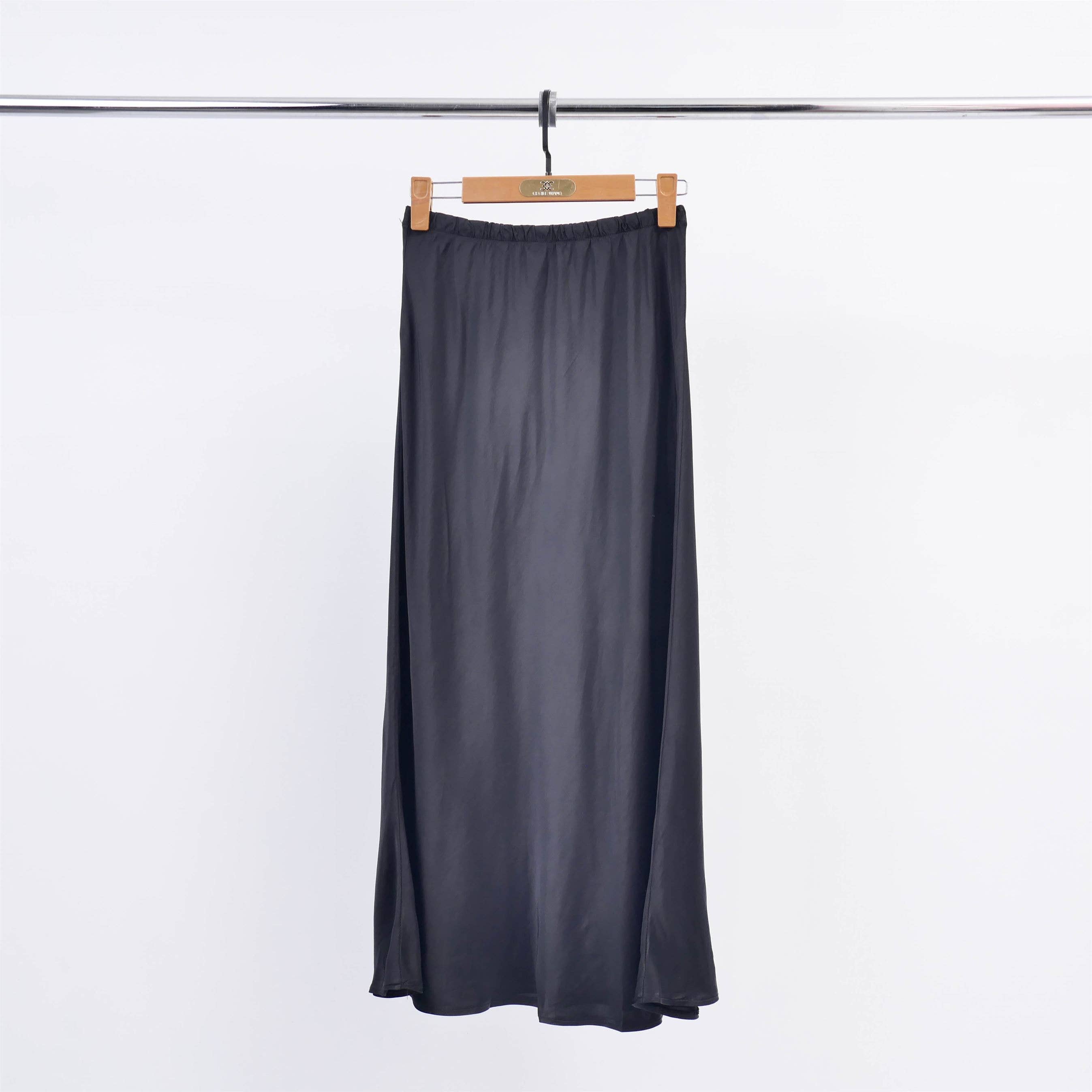 Cecile Wang - Wholesale Skirt - Women's - Fluid mid-length satin skirt DB820610