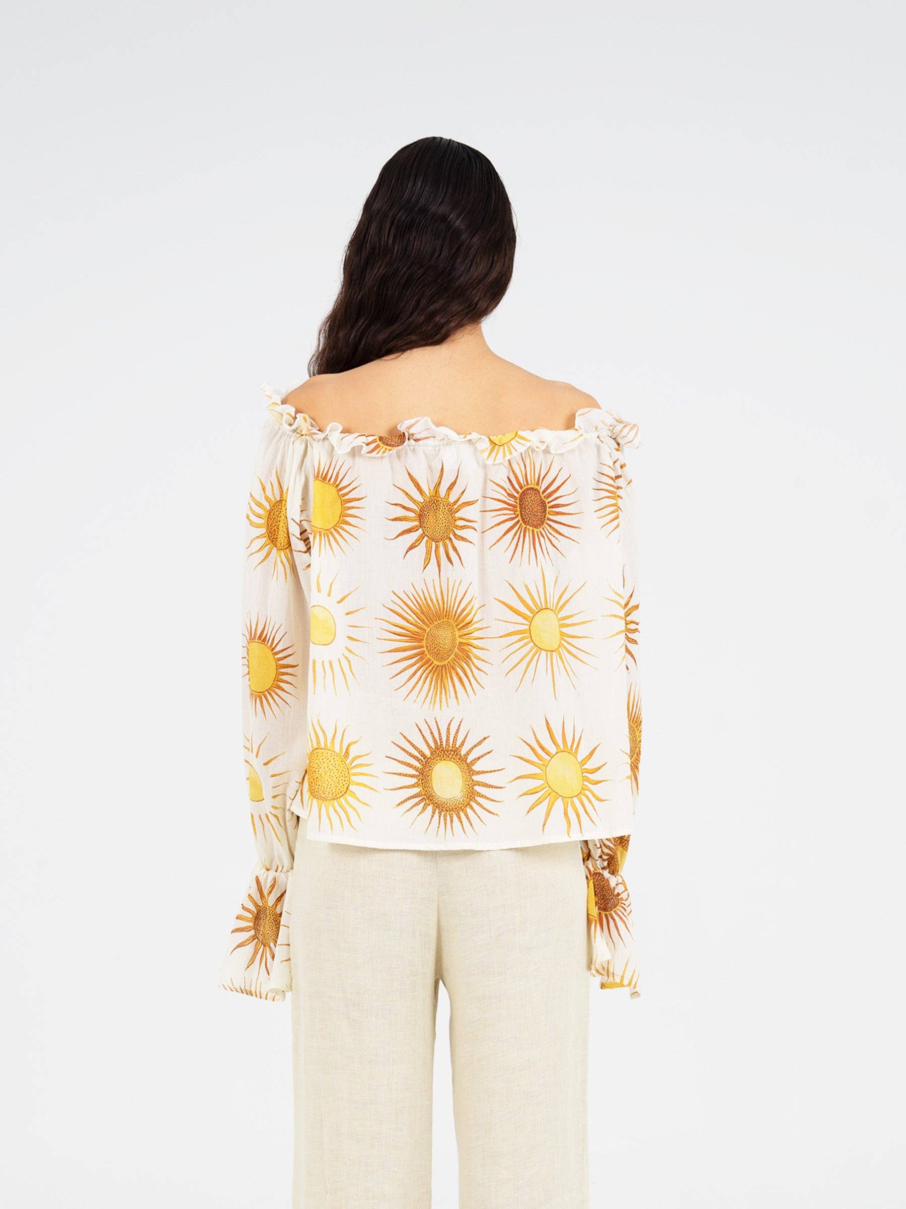 CARMEN SAYS - Wholesale Blouse - Women's - Marisol Sun-Printed Top3
