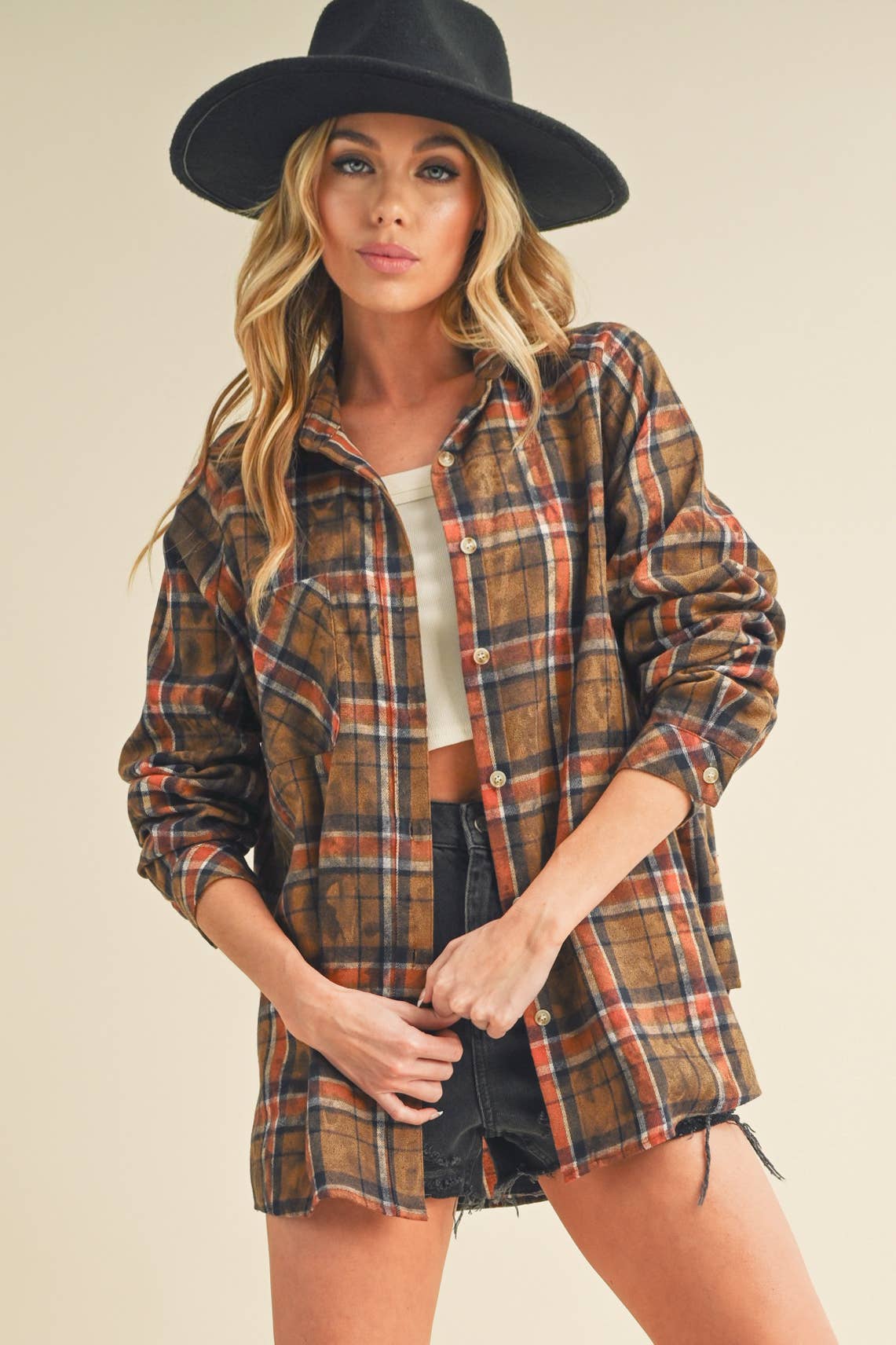 AEMI + CO – wholesale Tröja med knappar – Dam – 8323DN Laura skjorta i tvättat rutigt flanelltyg35