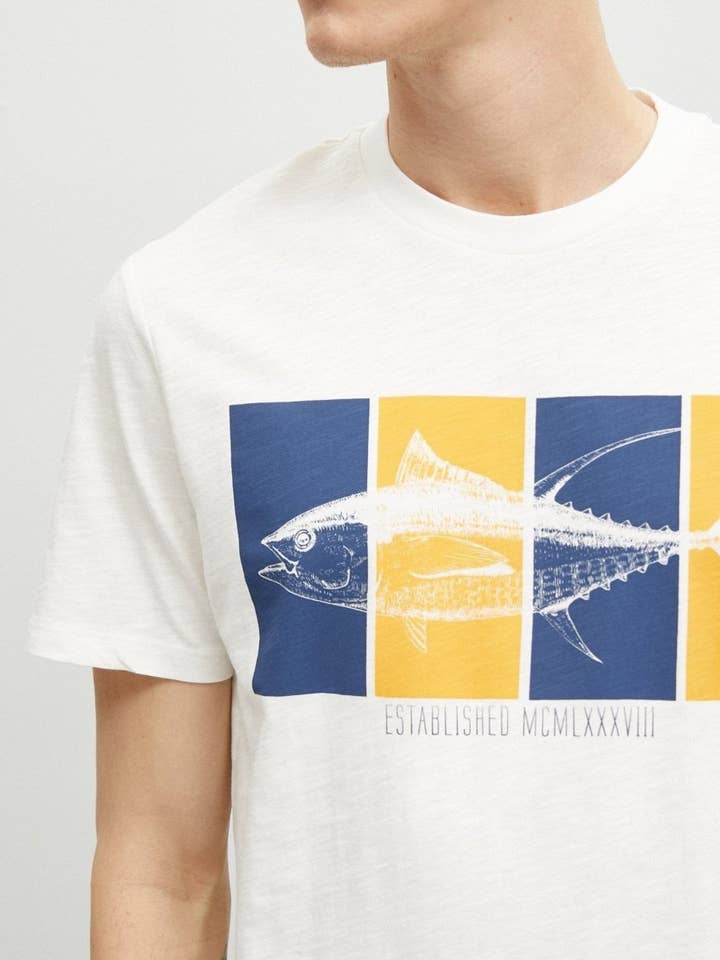 Fish Graphic Tshirt in White for wholesale by Usolo Outfitters