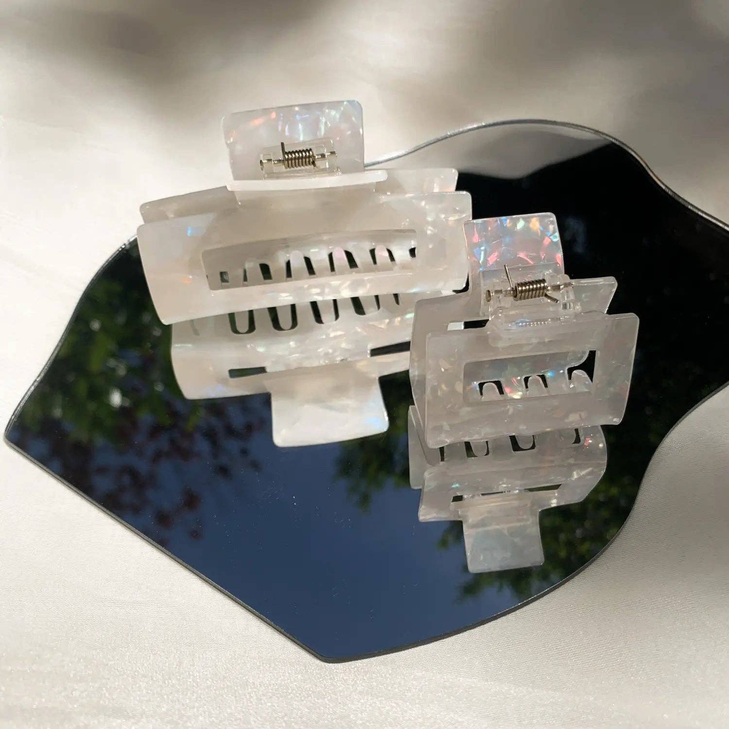 Love Local Jewelry – wholesale Hair clip – Women’s – ELLA HAIRCLIP2