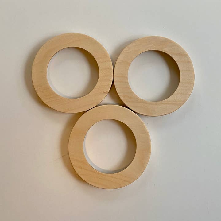 Modern Hoopla - Wholesale Embroidery/Cross Stitch Supplies - Modern Embroidery Hoop Frame for 4" Hoops1