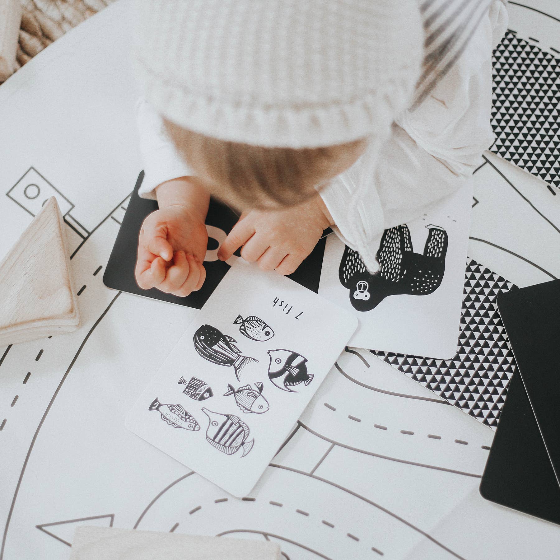 Wee Gallery – wholesale Inlärningskort - Barn och baby – Nature Number Cards – sifferkort med naturinspiration1