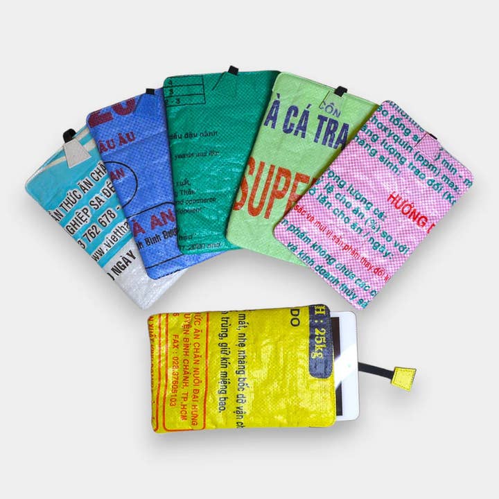 REFISHED fair fashion - Wholesale Laptop/Tablet Case - Unisex - IPAD + KINDLE | Upcycled Case1